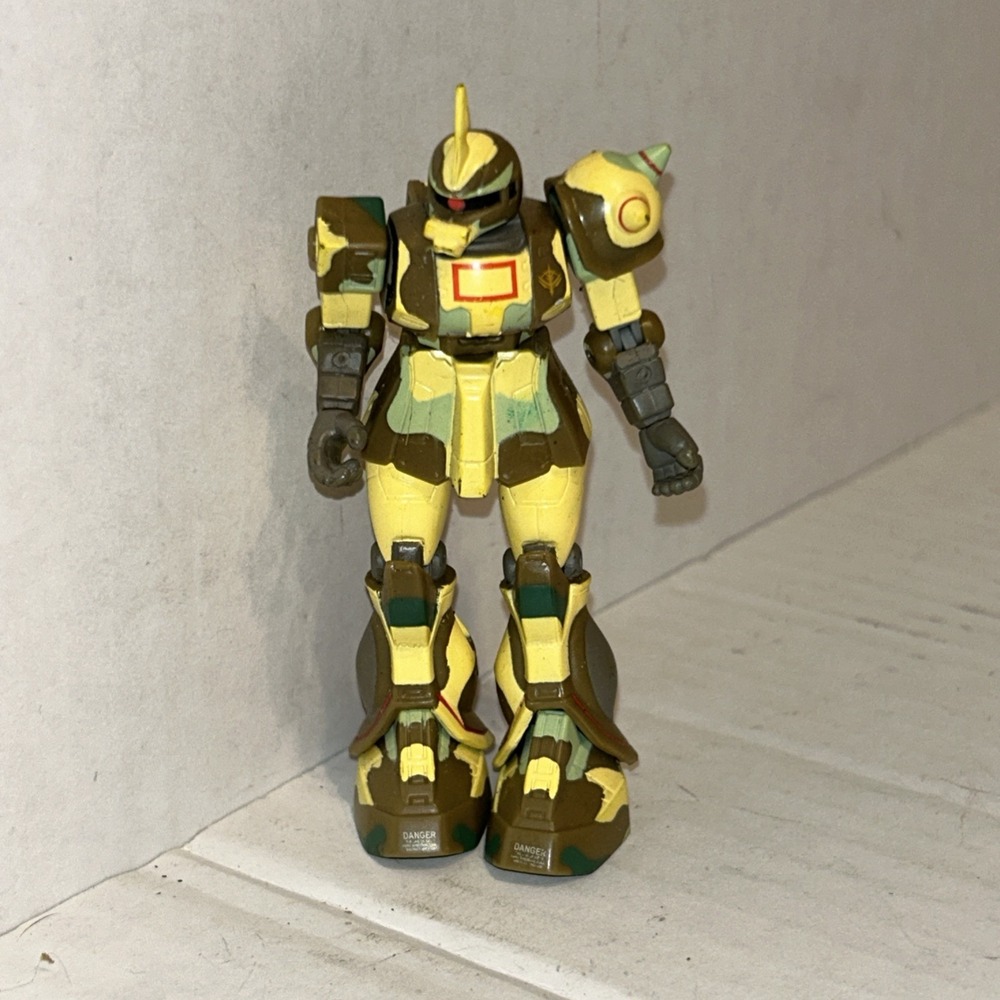 Gundam Bandai Mobile Suit Fighter MS-06J Zaku Jungle Camouflage Action Figure
